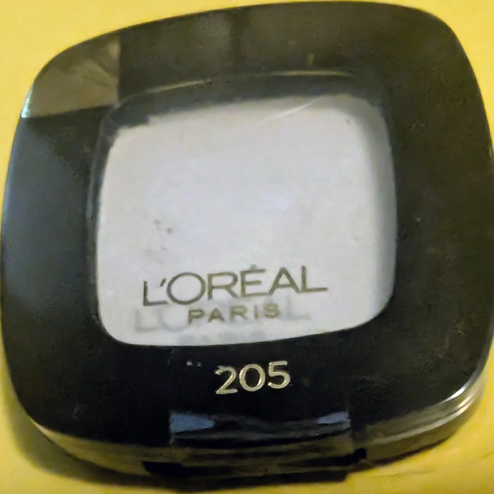 L'Oreal Mono Eyeshadow